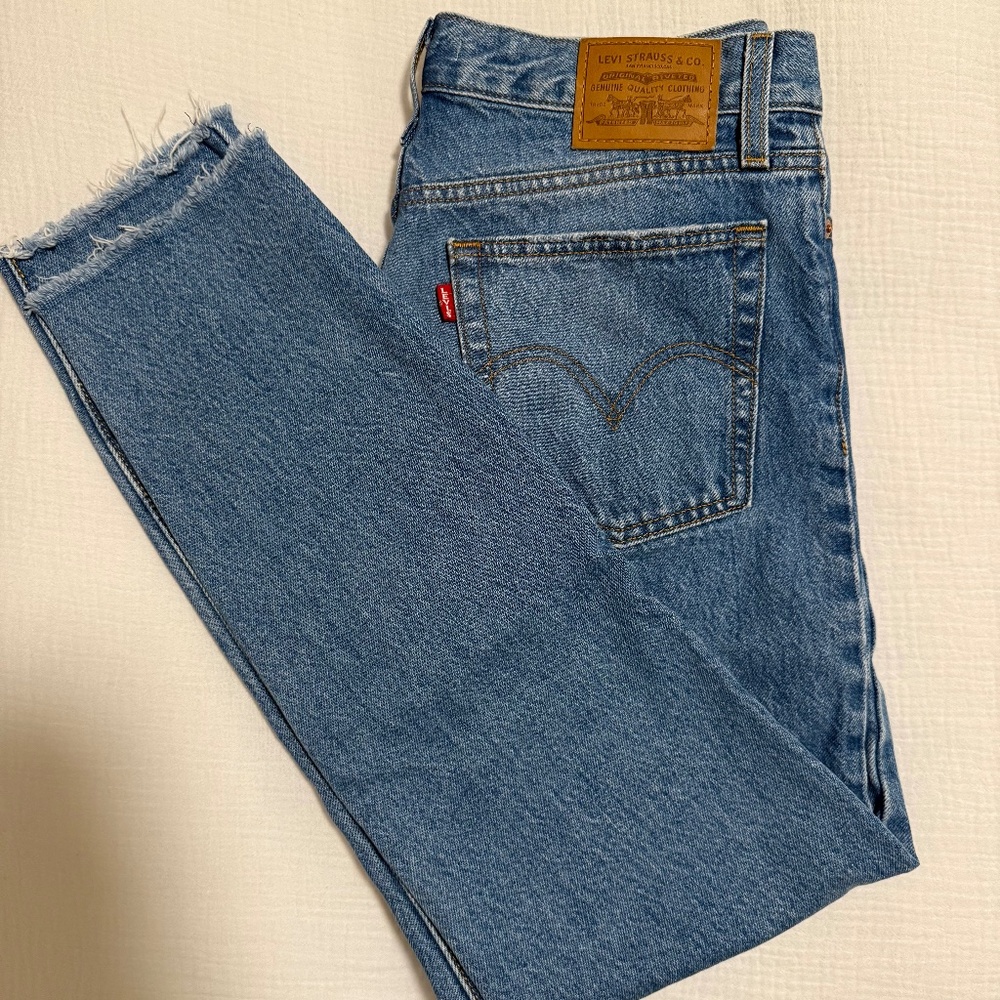 Levi’s jeans size 26